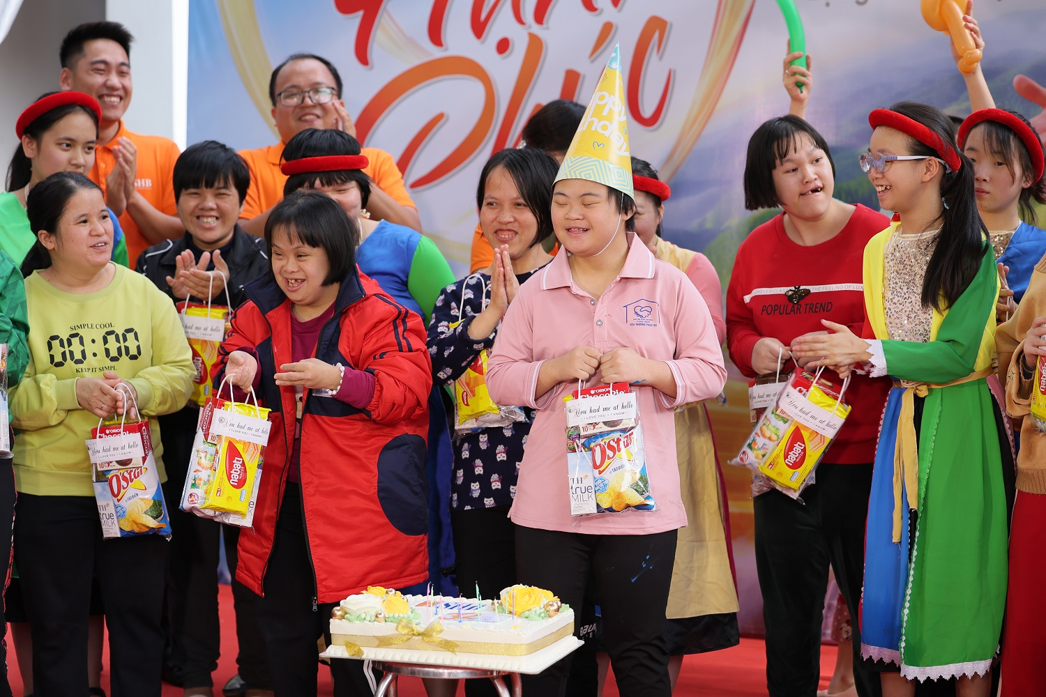 Một ngày trở thành công chúa của cô bé mắc hội chứng Down: Khi hạnh phúc cũng có thể ‘sinh lời’